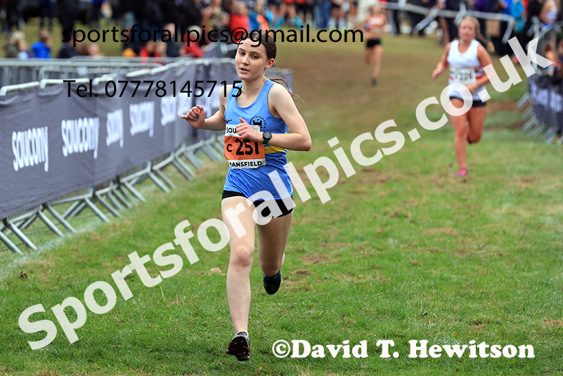Junior Womens 2024 National Cross Country Relays, Berry Hill Park, Mansfield.   Photo: David T. Hewitson/Sports for All Pics